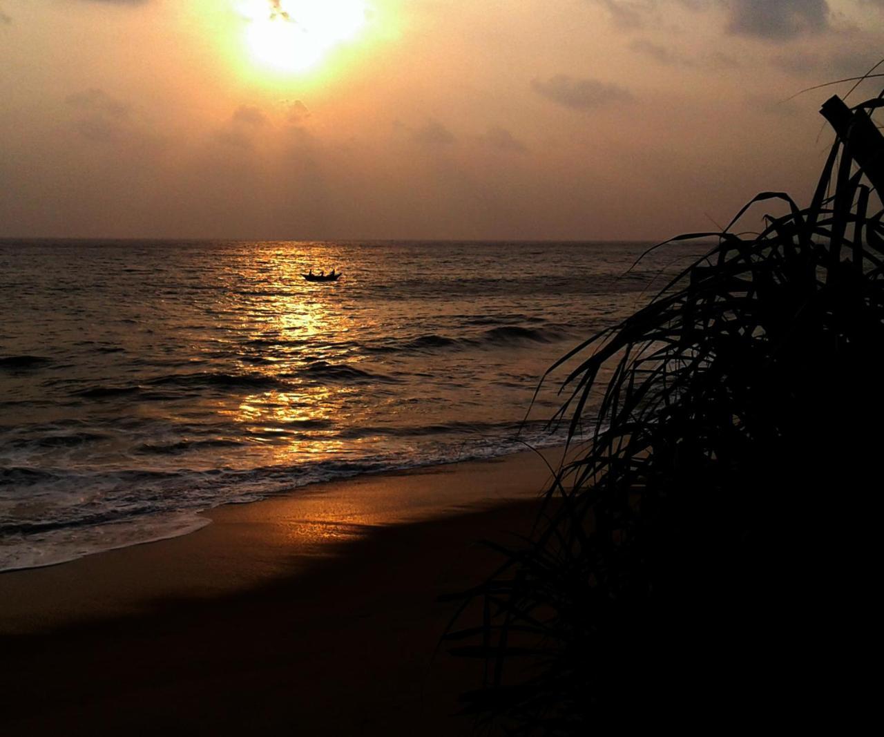 Beach Villa Randiya Ґалле Екстер'єр фото